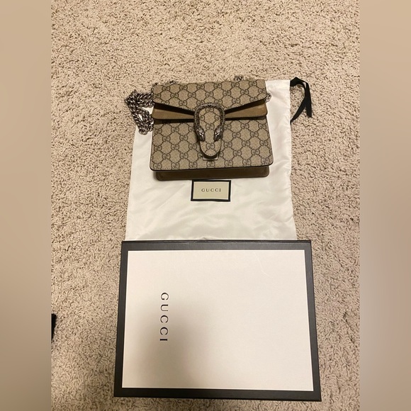 Authentic Gucci DIONYSUS GG SUPREME MINI BAG - Picture 3 of 17